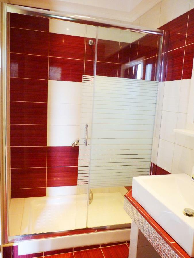 Yannis Apartments Afytos Eksteriør billede